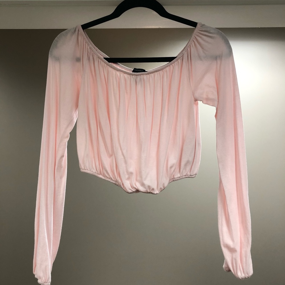 Forever 21 Light Pink Long Sleeve Crop Top Small